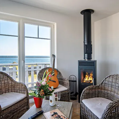 Дом отдыха Hus By Seeblick Ferien Oro, Bestlage Am Strand,sauna,kamin Ольпениц