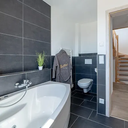 בית נופש Hus By Seeblick Ferien Oro, Bestlage Am Strand,sauna,kamin *